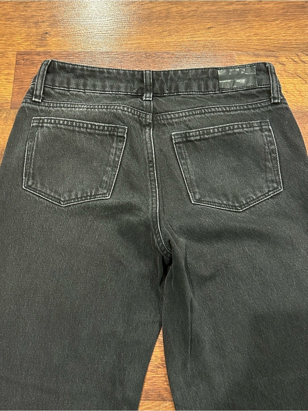 PAIGE Sofia Flare Leg Jeans Wide Leg Black Raw Hem Women’s Size 25 Mid-Rise - Picture 7 of 8